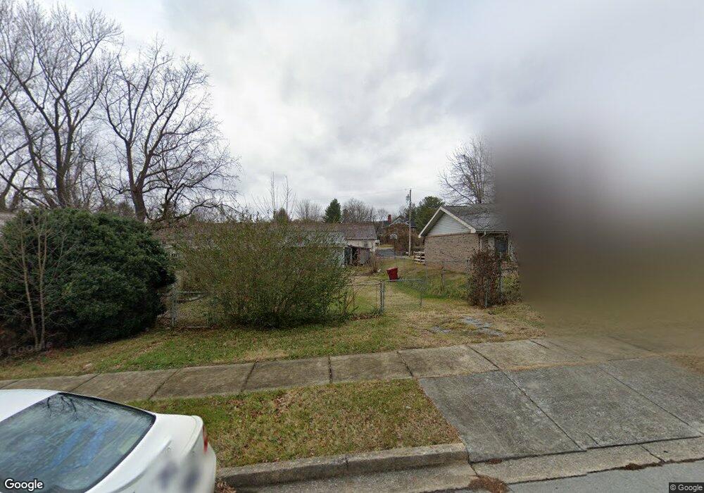 1011 E Myrtle Ave, Johnson City, TN 37601 - photo 1