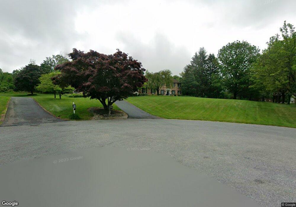 4551 Queens Ln, Zionsville, PA 18092 - photo 1