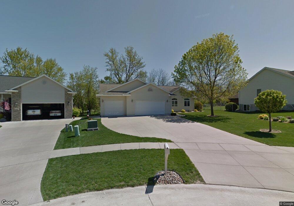 2015 Milligan Ct SW, Cedar Rapids, IA 52404 - photo 1