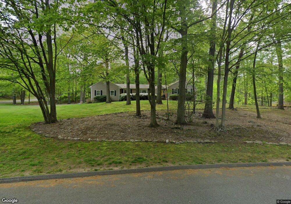 62 Barnswallow Dr, Trumbull, CT 06611 - photo 1