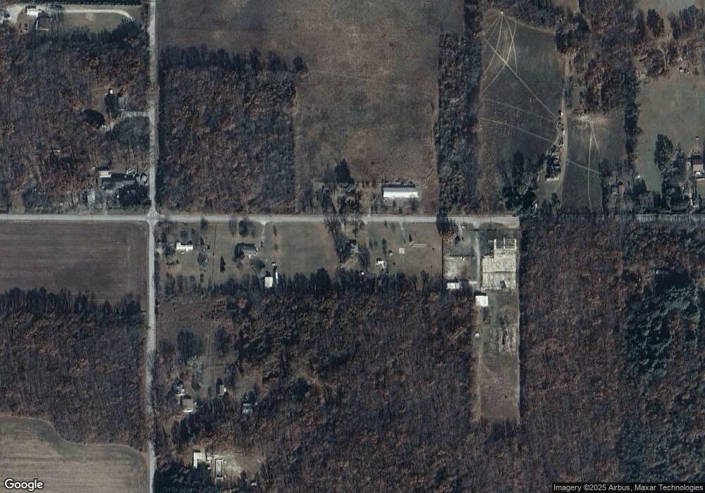 7115 E 200 N, Grovertown, IN 46531 - photo 1