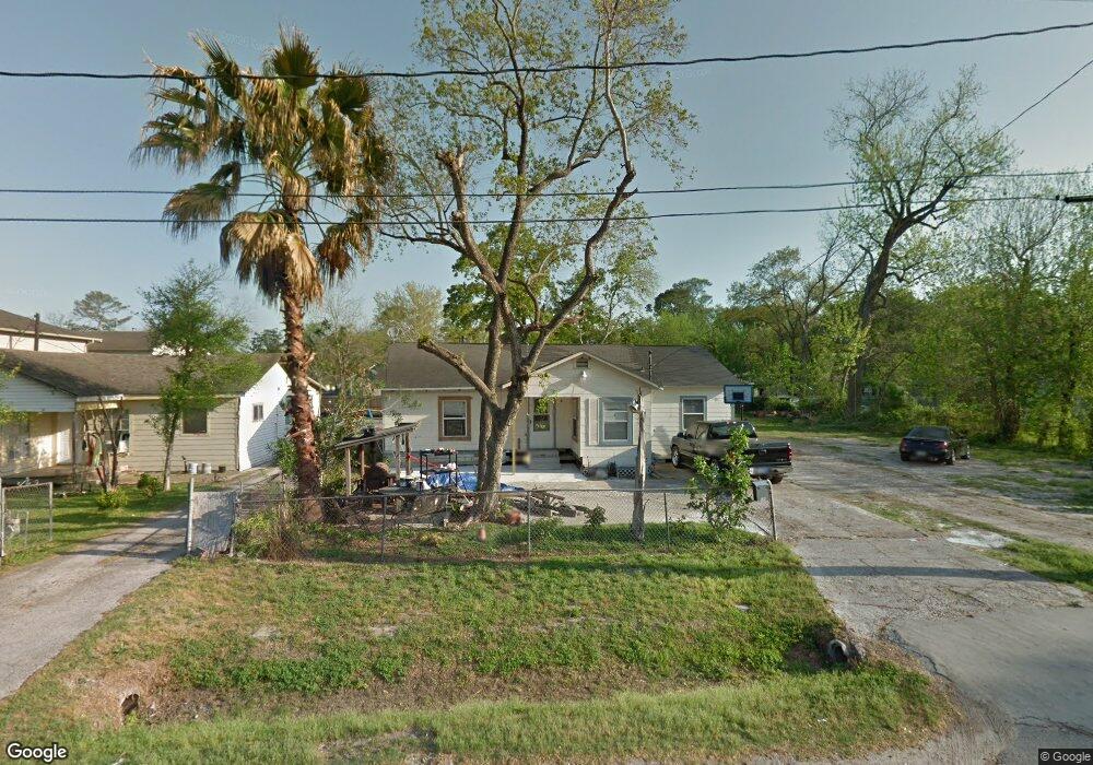 715 Doverside St, Houston, TX 77022 - photo 1