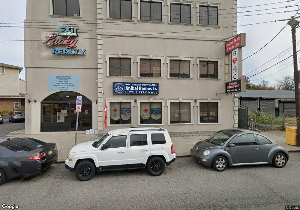 337 Bloomfield Ave, Newark, NJ 07107 - photo 1