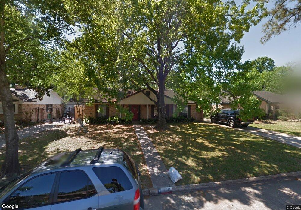 14011 Myrtlea Dr, Houston, TX 77079 - photo 1