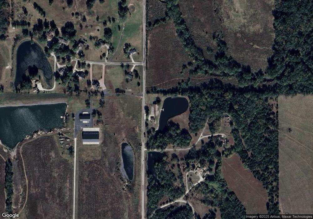 23049 Lyon Rd, Parsons, KS 67357 - photo 1