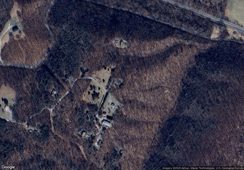 407 Potomacview Ln, Berkeley Springs, WV 25411 - photo 1