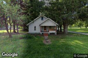 209 W Shipping St, Edwardsport, IN 47528