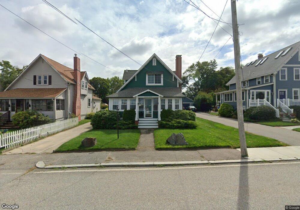 92 Ocean Ave, Cranston, RI 02905 - photo 1