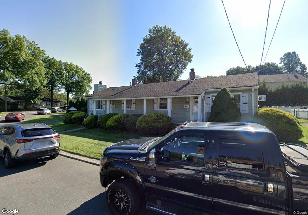 20 Stuyvesant Ct, Clifton, NJ 07013 - photo 1