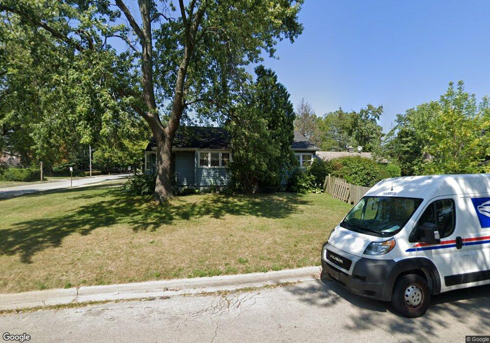 319 S Orchard Ave, Waukegan, IL 60085 - photo 1