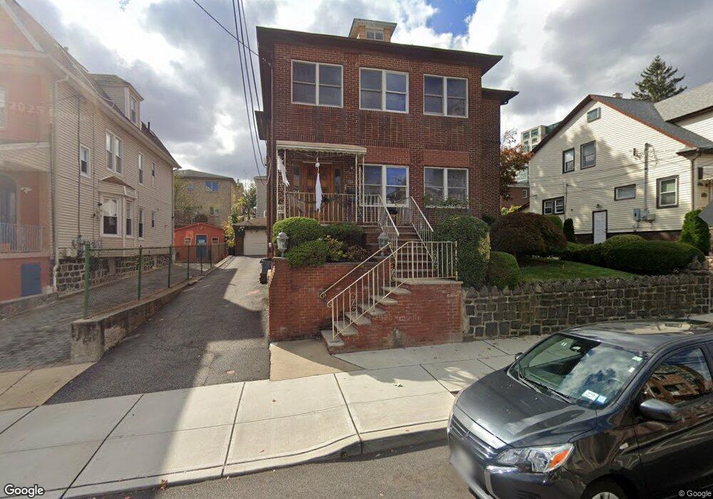 282 Lafayette Ave, Cliffside Park, NJ 07010 - photo 1