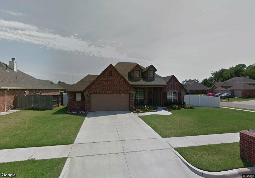1721 W Charleston St, Broken Arrow, OK 74011 - photo 1