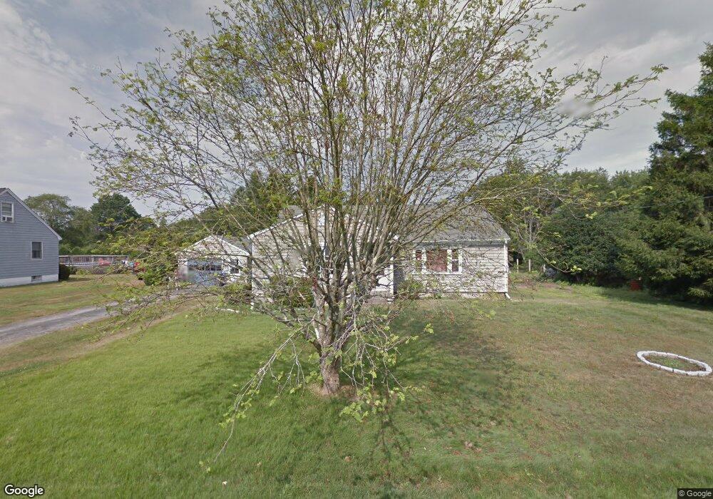 64 Berkeley Ct, Middletown, RI 02842 - photo 1