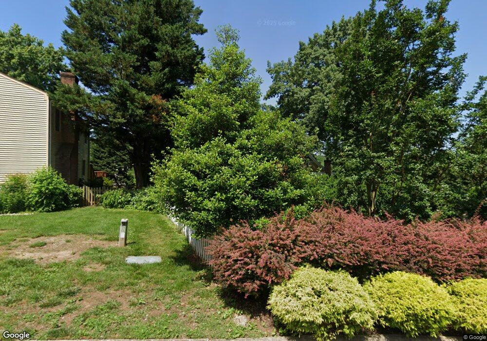 1904 Aubrey Place Ct, Vienna, VA 22182 - photo 1