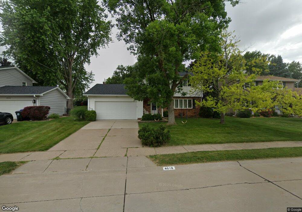4618 Sheridan St, Davenport, IA 52806 - photo 1