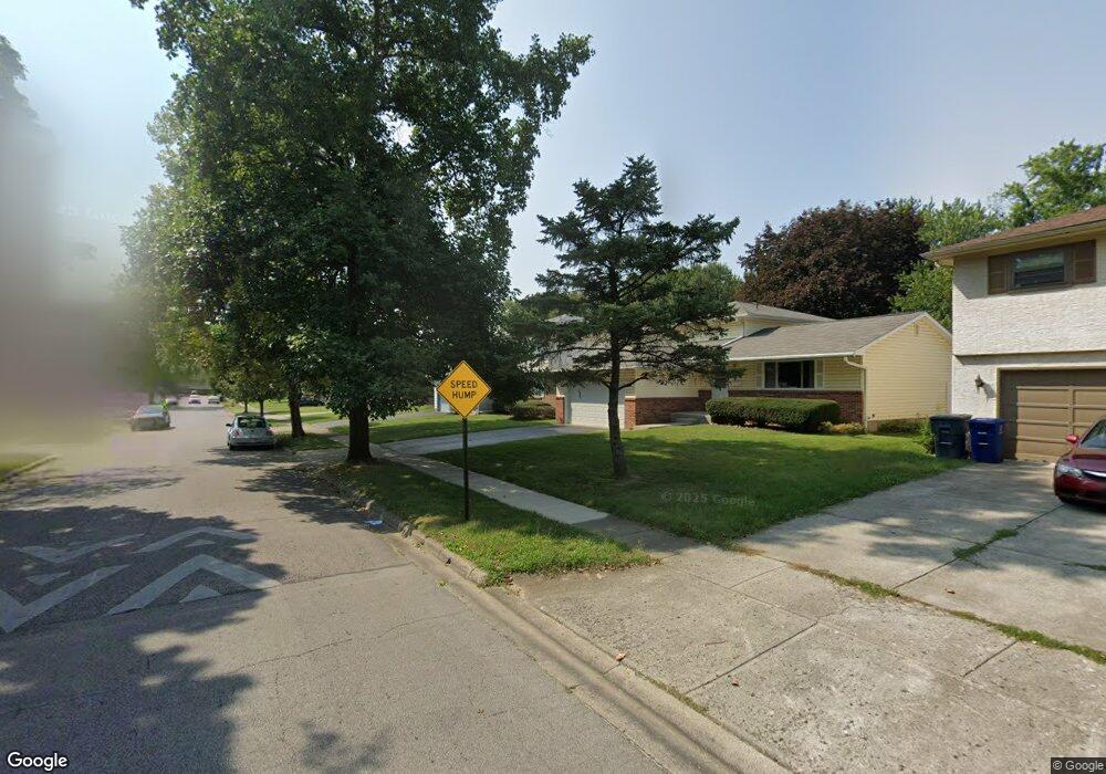 5439 Aqua St, Columbus, OH 43229 - photo 1