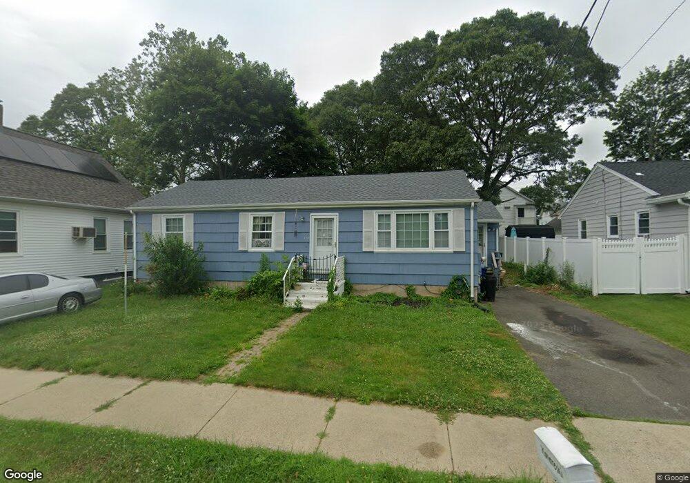 113 Fenwick St, West Haven, CT 06516 - photo 1
