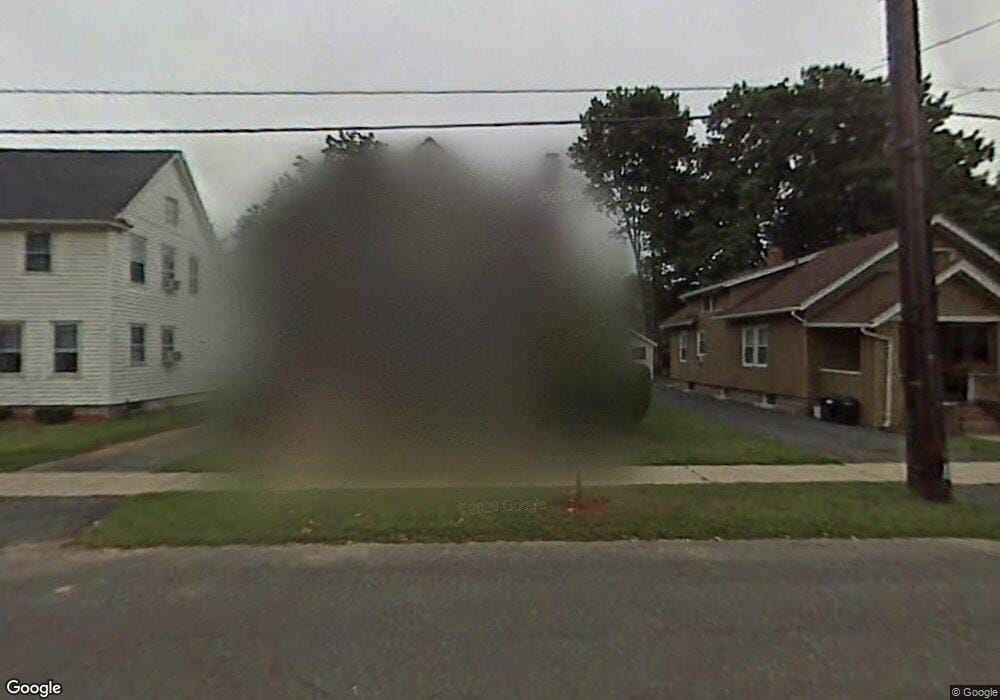 24 Nelson St, West Springfield, MA 01089 - photo 1