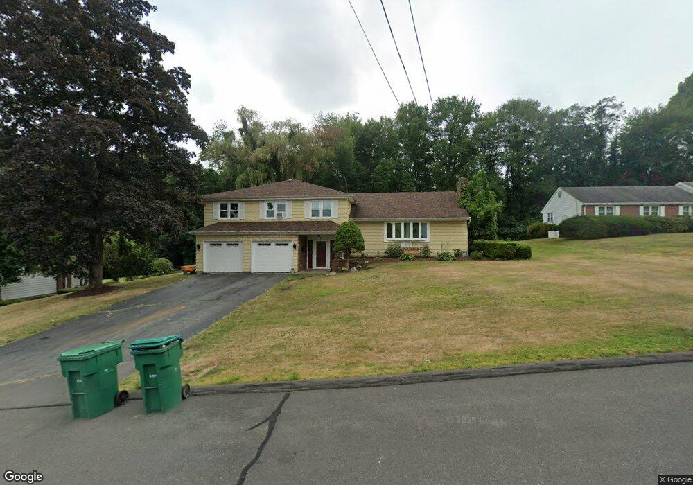 9 Warbler Cir, Bloomfield, CT 06002 - photo 1