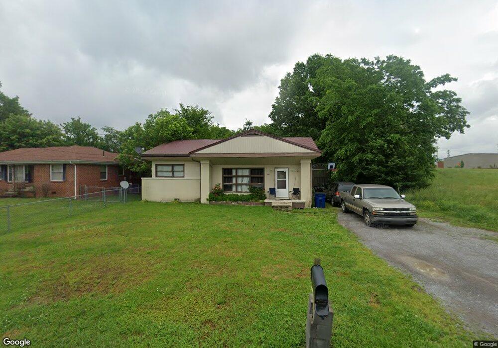 1016 Lipscomb St, Shelbyville, TN 37160 - photo 1