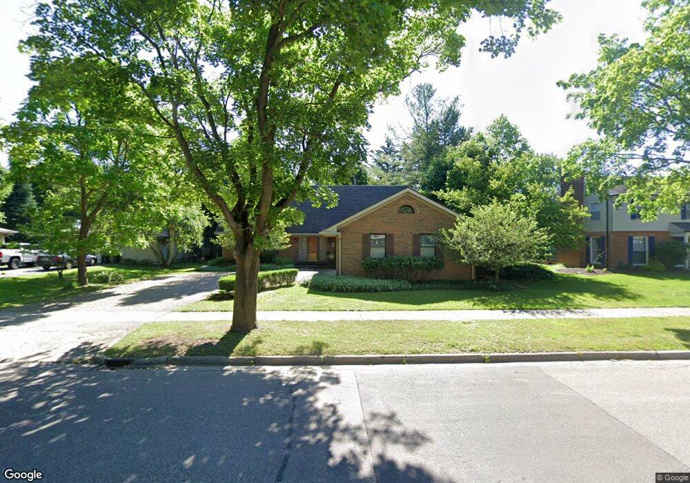 633 Flanders St, Chelsea, MI 48118 - photo 1