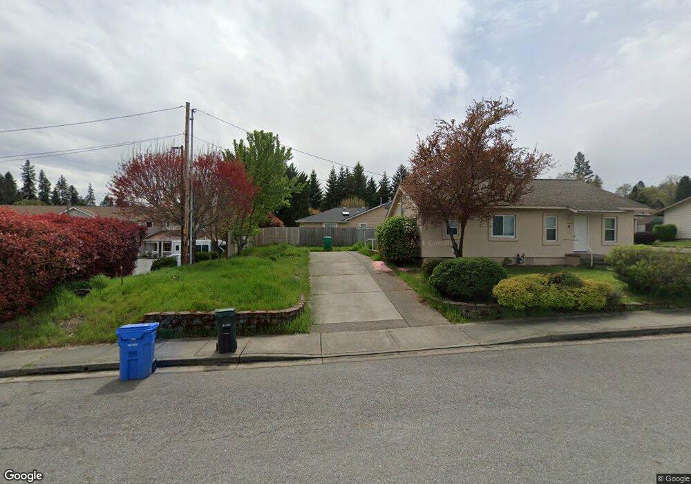 3131 Canal Ave, Grants Pass, OR 97527 - photo 1