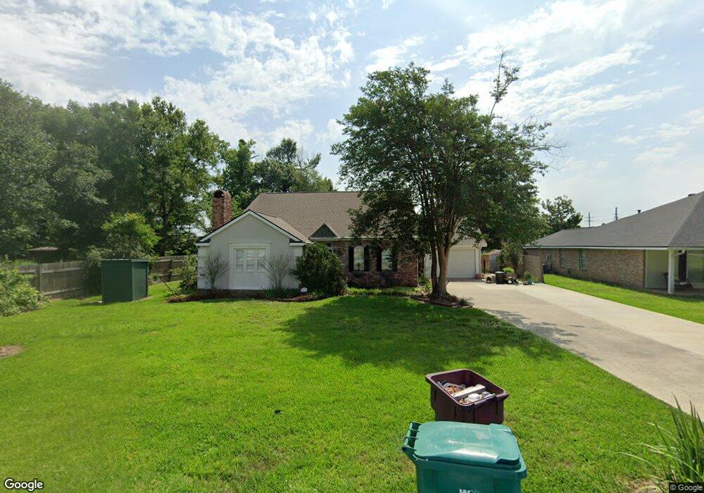 3419 Knight Ln, Lake Charles, LA 70605 - photo 1