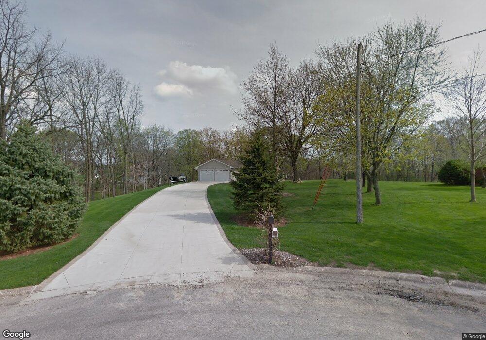 1021 Orrian Dr SE, Cedar Rapids, IA 52403 - photo 1