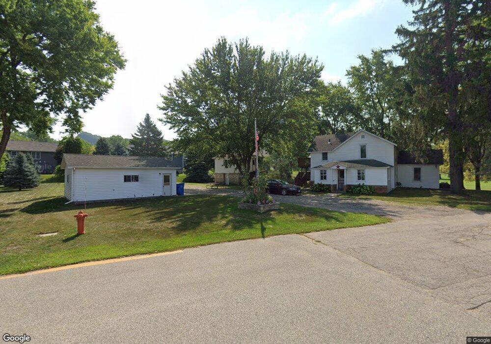 1420 Lorrai Dr, Winona, MN 55987 - photo 1