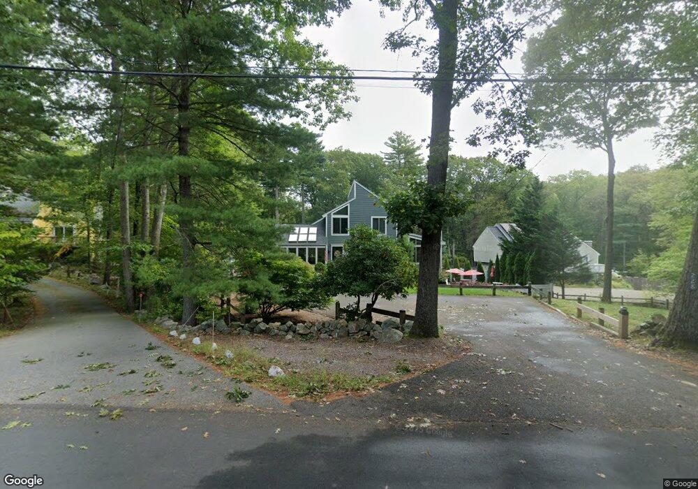 228 Leavitt St, Hingham, MA 02043 - photo 1