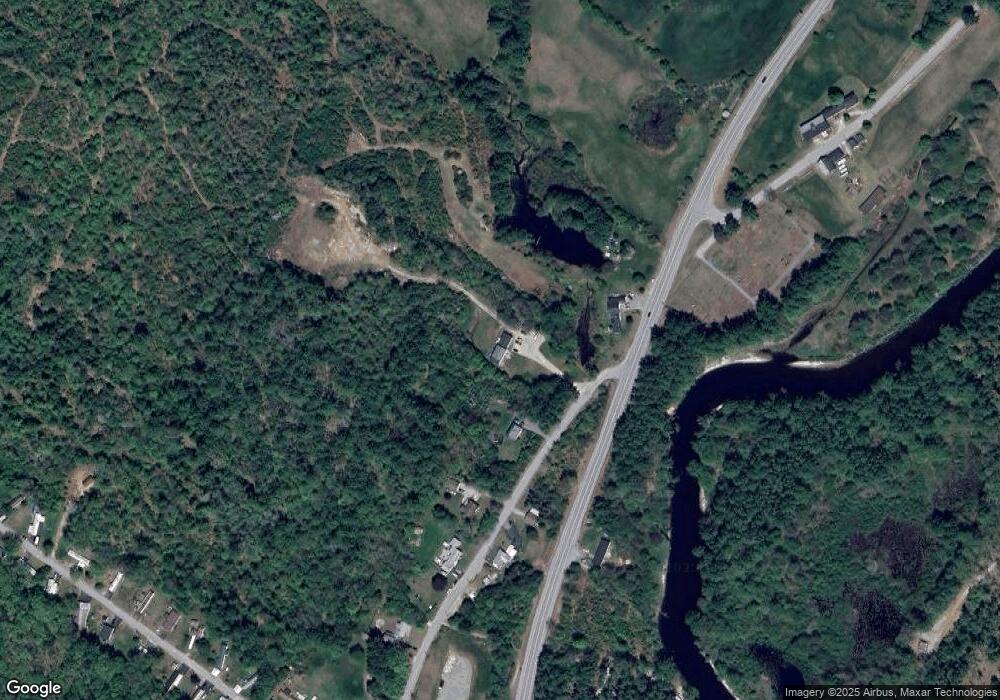 688 Thompson Rd, Pembroke, NH 03275 - photo 1