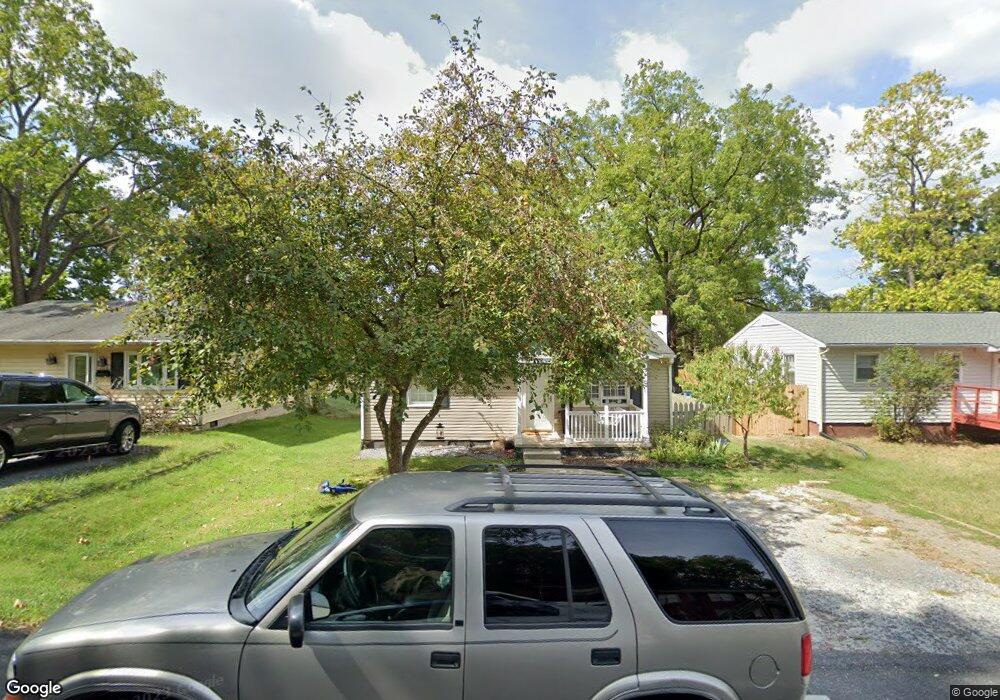 221 S Winchester Ave, Waynesboro, VA 22980 - photo 1