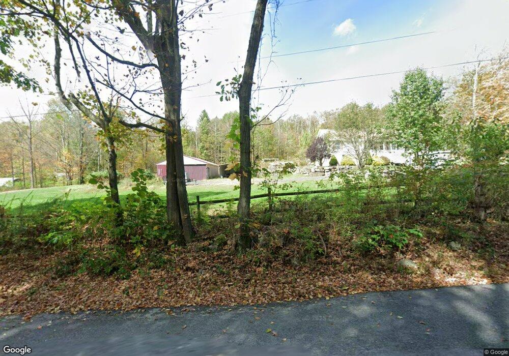 709-711 Silkmans Rd, Lake Ariel, PA 18436 - photo 1