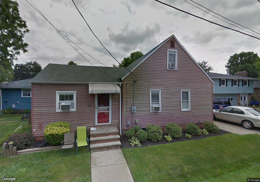 1830 E 296th St, Wickliffe, OH 44092 - photo 1