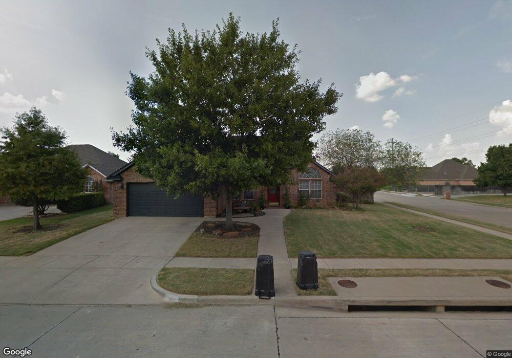 9125 Trail Wood Dr, North Richland Hills, TX 76182 - photo 1