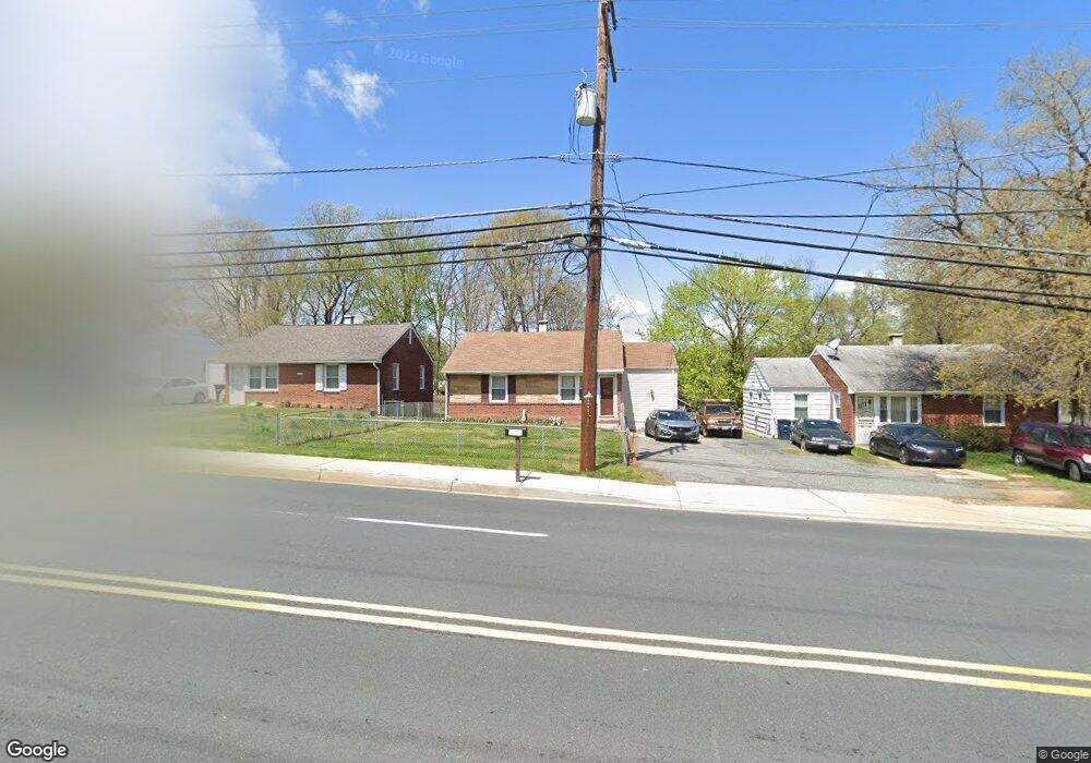 6613 Saint Barnabas Rd, Oxon Hill, MD 20745 - photo 1