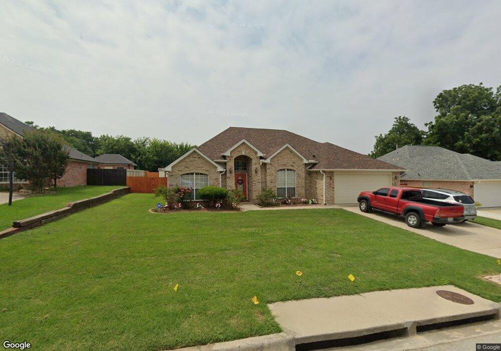1413 Rodden Dr, Decatur, TX 76234 - photo 1