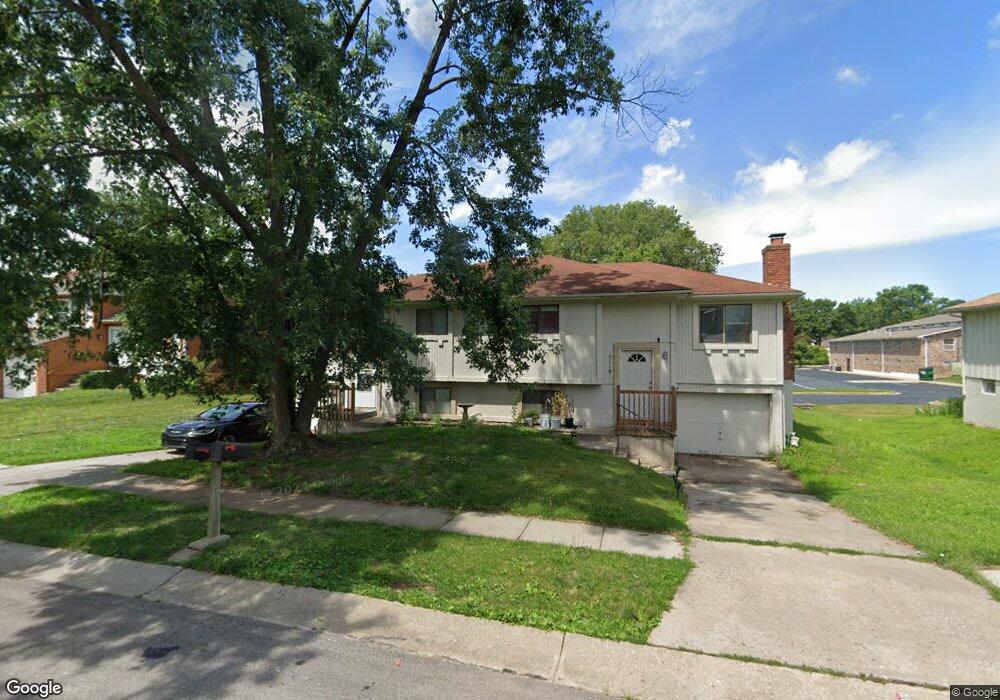 6118 Bradshaw St, Shawnee, KS 66216 - photo 1