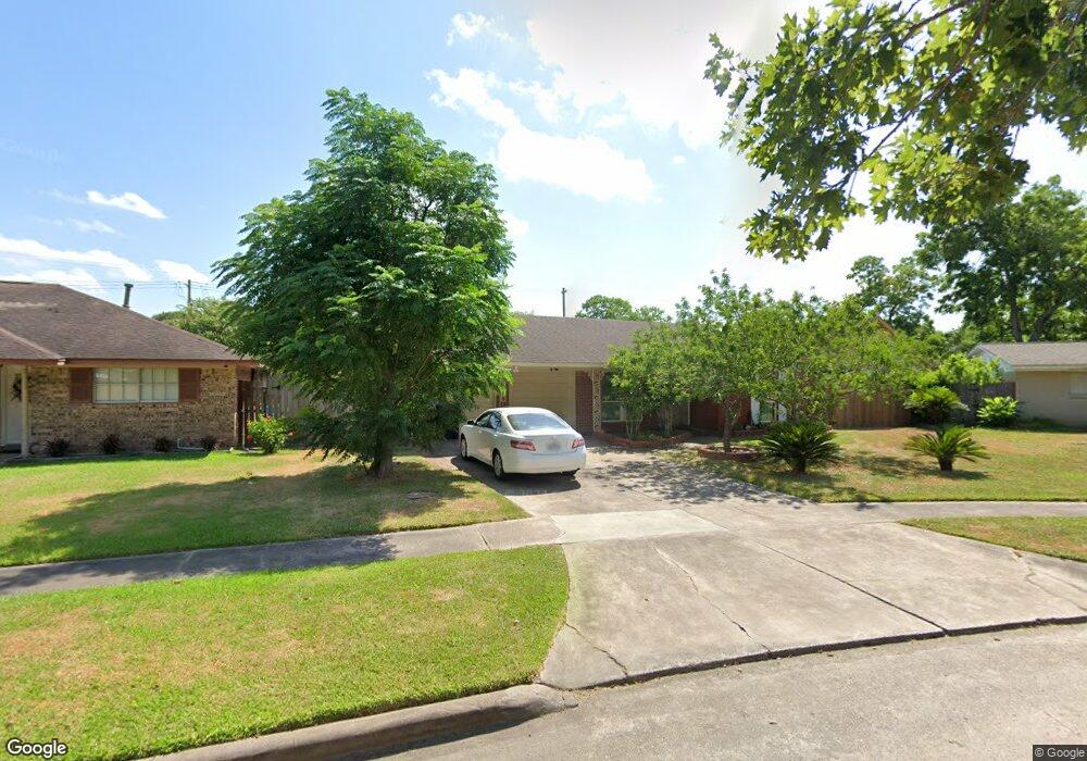 10618 Southport Dr, Houston, TX 77089 - photo 1