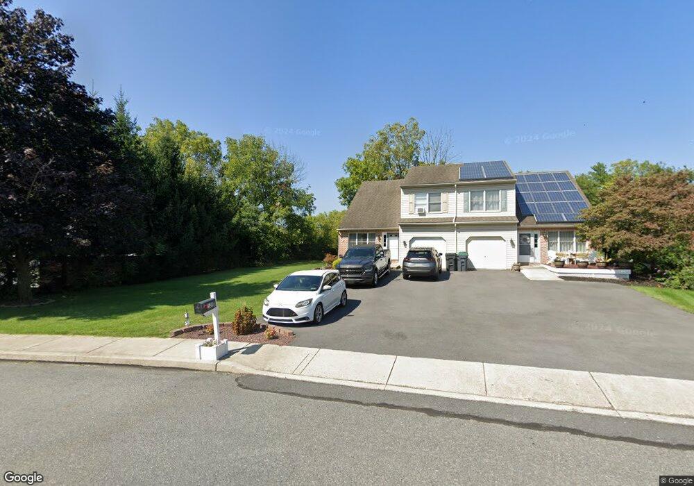 108 Ariel Ct, Stockertown, PA 18083 - photo 1