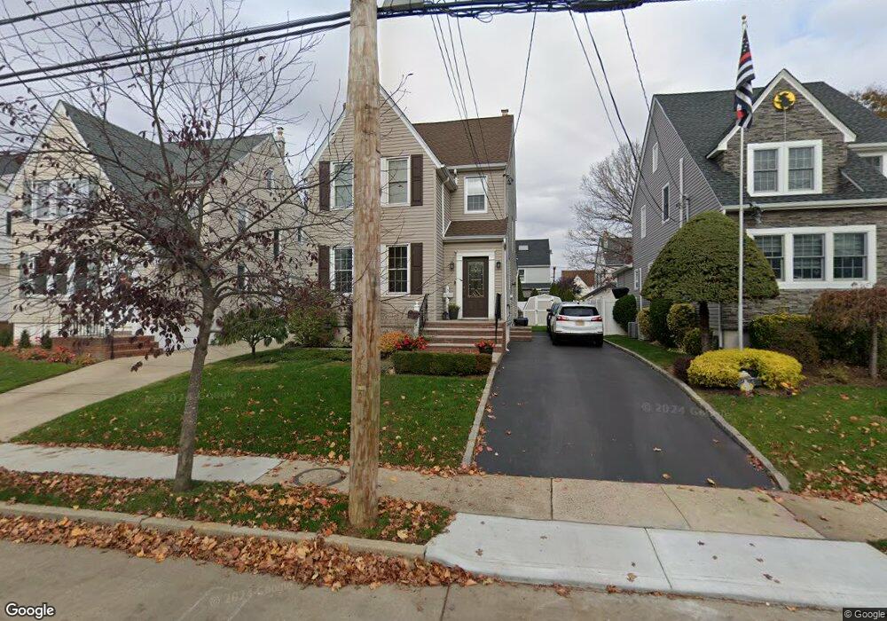 21 Orleans Rd, Valley Stream, NY 11581 - photo 1