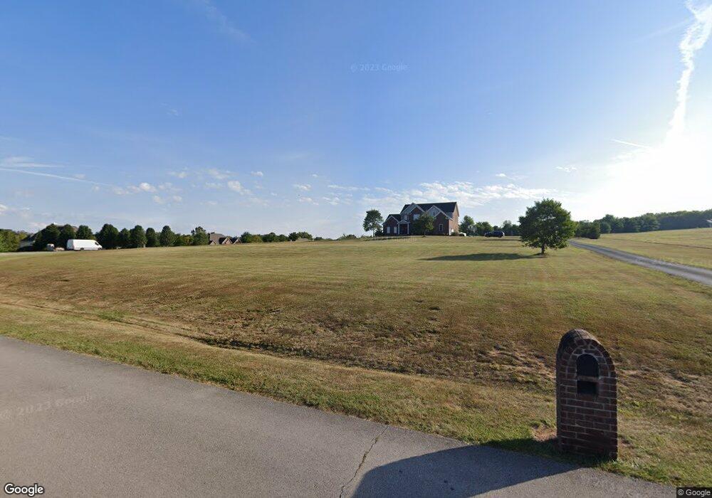 281 Cave Run Cir, Versailles, KY 40383 - photo 1