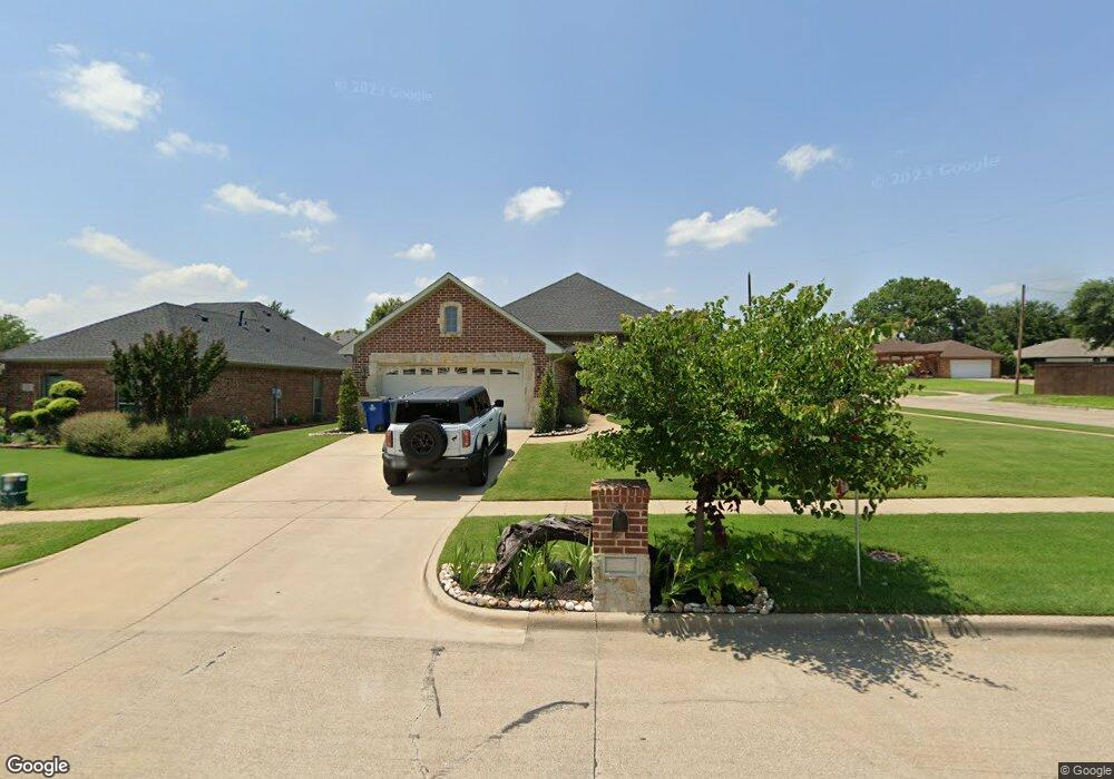 1000 Louise Ln, Ennis, TX 75119 - photo 1