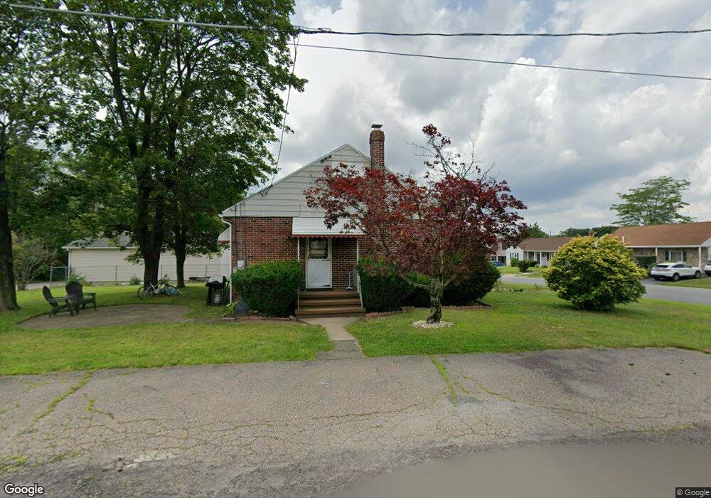 552 Muir Ave, Hazleton, PA 18201 - photo 1