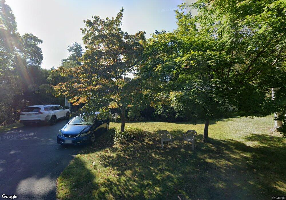 28 Jeffrey Ln, Amherst, MA 01002 - photo 1