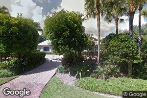 18 N Beach Rd, Hobe Sound, FL 33455