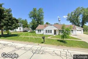 422 E Main St, Lisbon, IA 52253