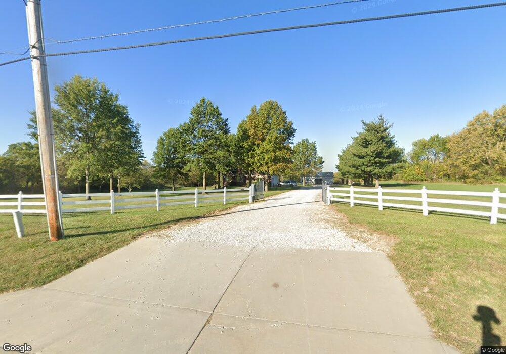 18910 S School Rd, Raymore, MO 64083 - photo 1