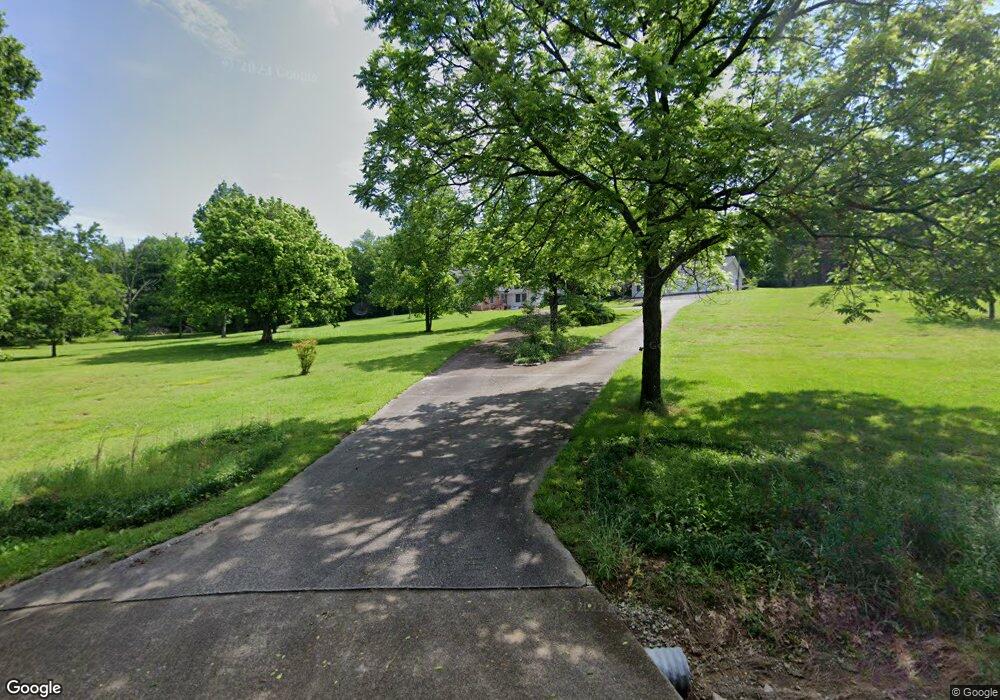 1005 Narrows Rd, Shelbyville, TN 37160 - photo 1