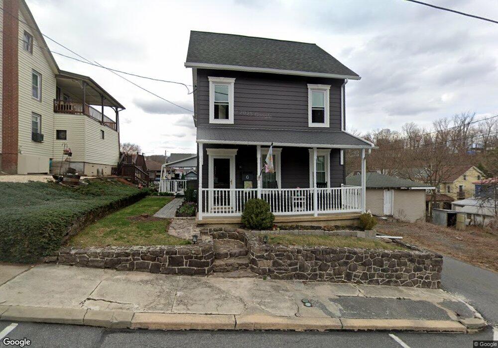 24 Lake St, Mohnton, PA 19540 - photo 1
